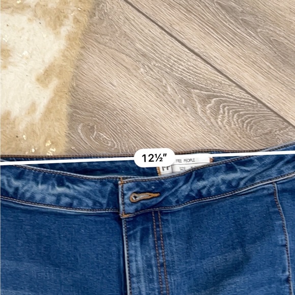 Free people just float on flare high rise jeans - Picture 3 of 5